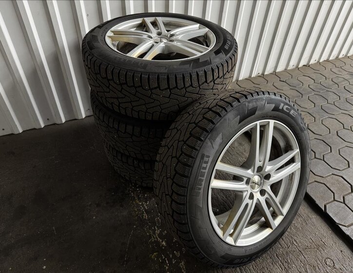 Volkswagen Tiguan 45