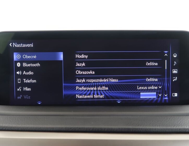 Lexus RX 300 SUV 2,0 l 175 kw