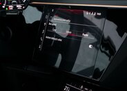 Audi e-tron SUV / Terénní 0,0 300 kw