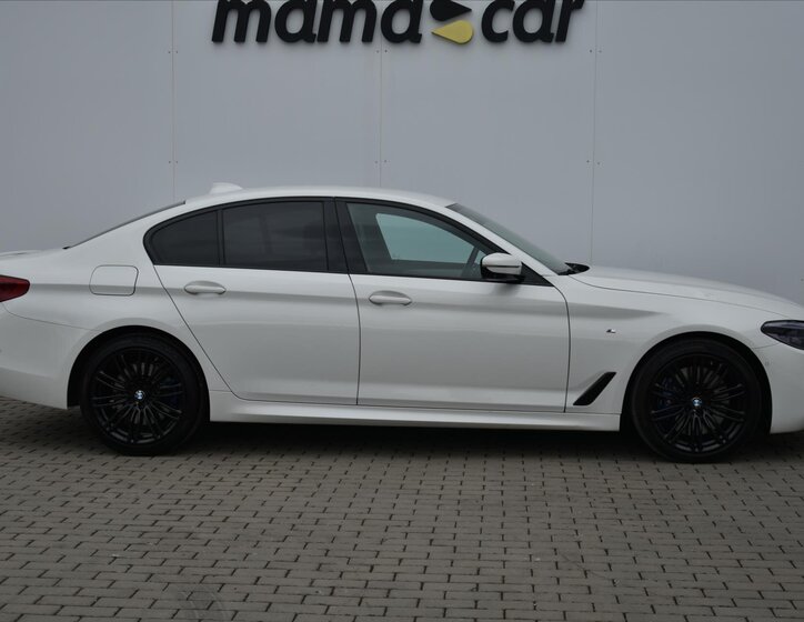 BMW Řada 5 Sedan / Limuzína 3,0 l 250 kw