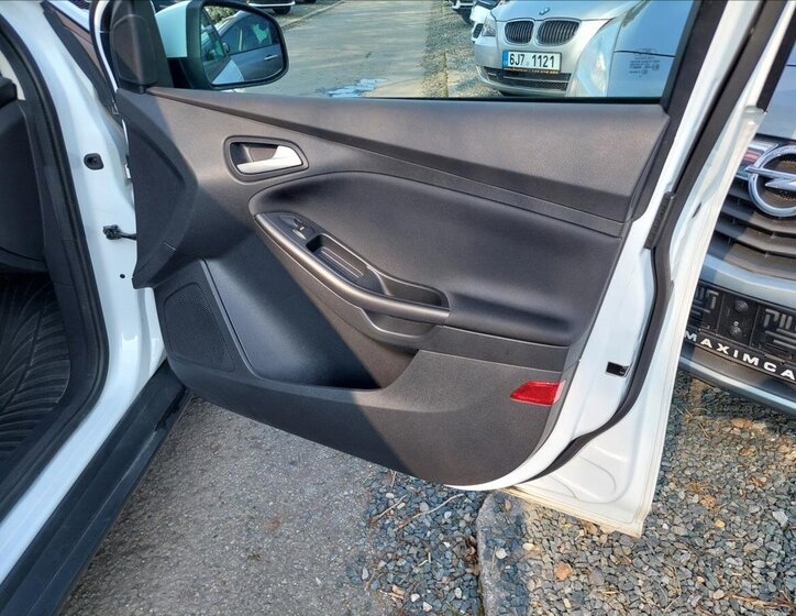 Ford Focus Kombi 1,5 l 77 kw