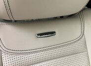 Mercedes-Benz GLS SUV 5,5 l 430 kw