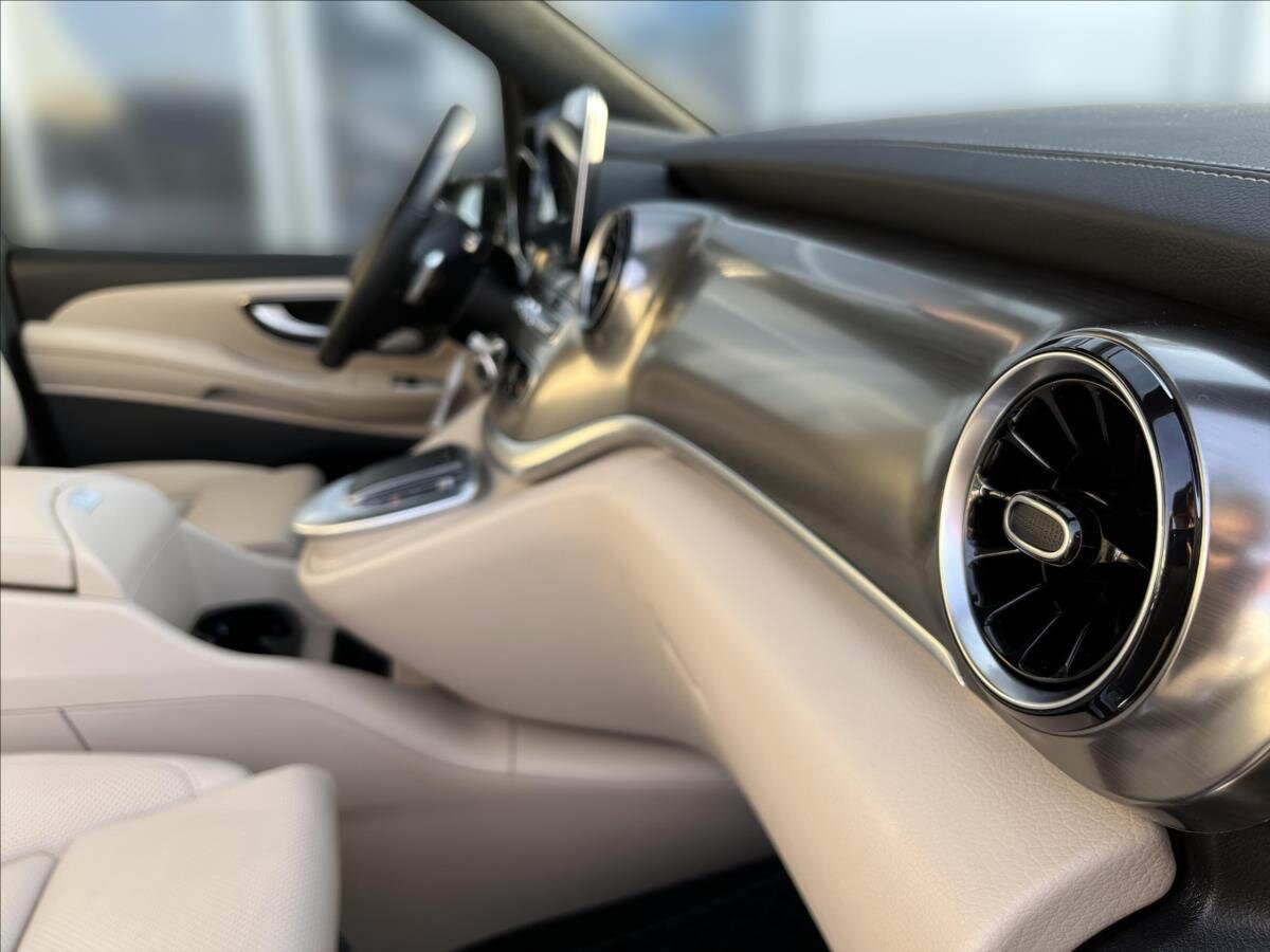 Mercedes-Benz Třídy V MPV 2,0 l 174 kw