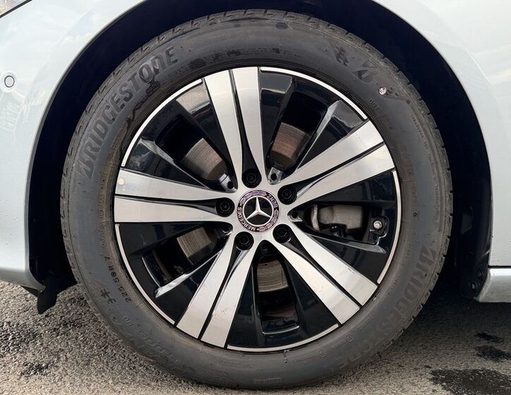 Mercedes-Benz Třídy C Kombi 1,5 l 150 kw