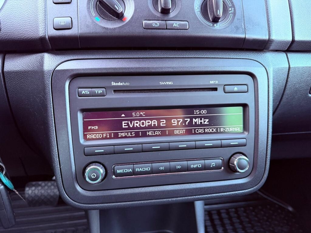 Škoda Roomster Kombi 1,2 l 77 kw