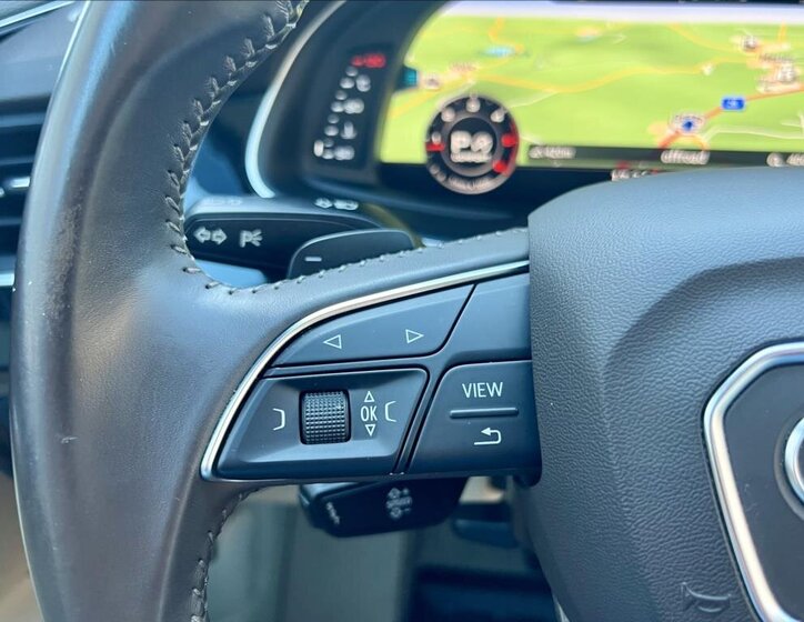 Audi Q7 29