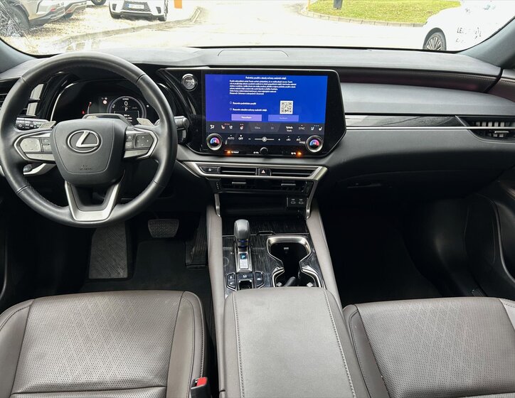 Lexus RX 350h SUV / Terénní 2,5 l 179 kw
