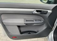 Volkswagen Touran 10