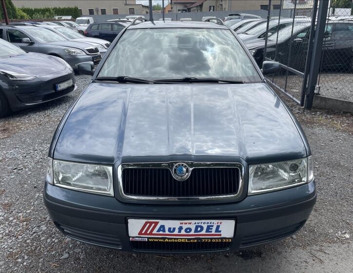 Škoda Octavia 10