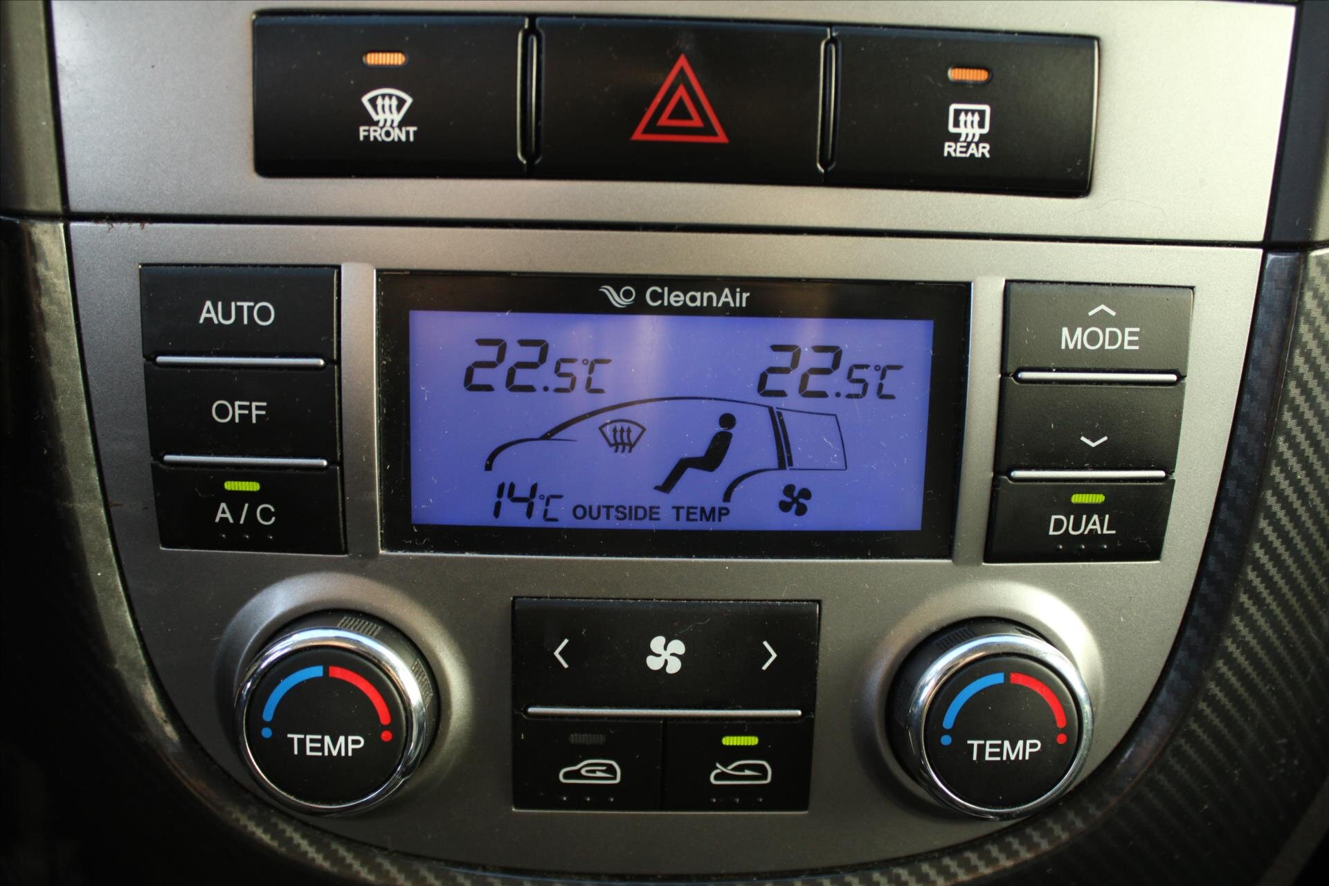 Hyundai Santa Fe SUV / Terénní 2,2 l 145 kw