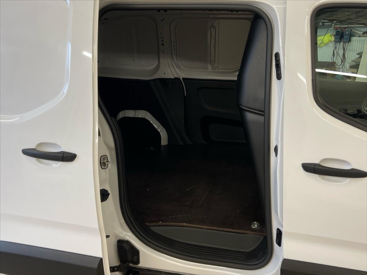 Toyota ProAce Skříň 1,5 l 75 kw