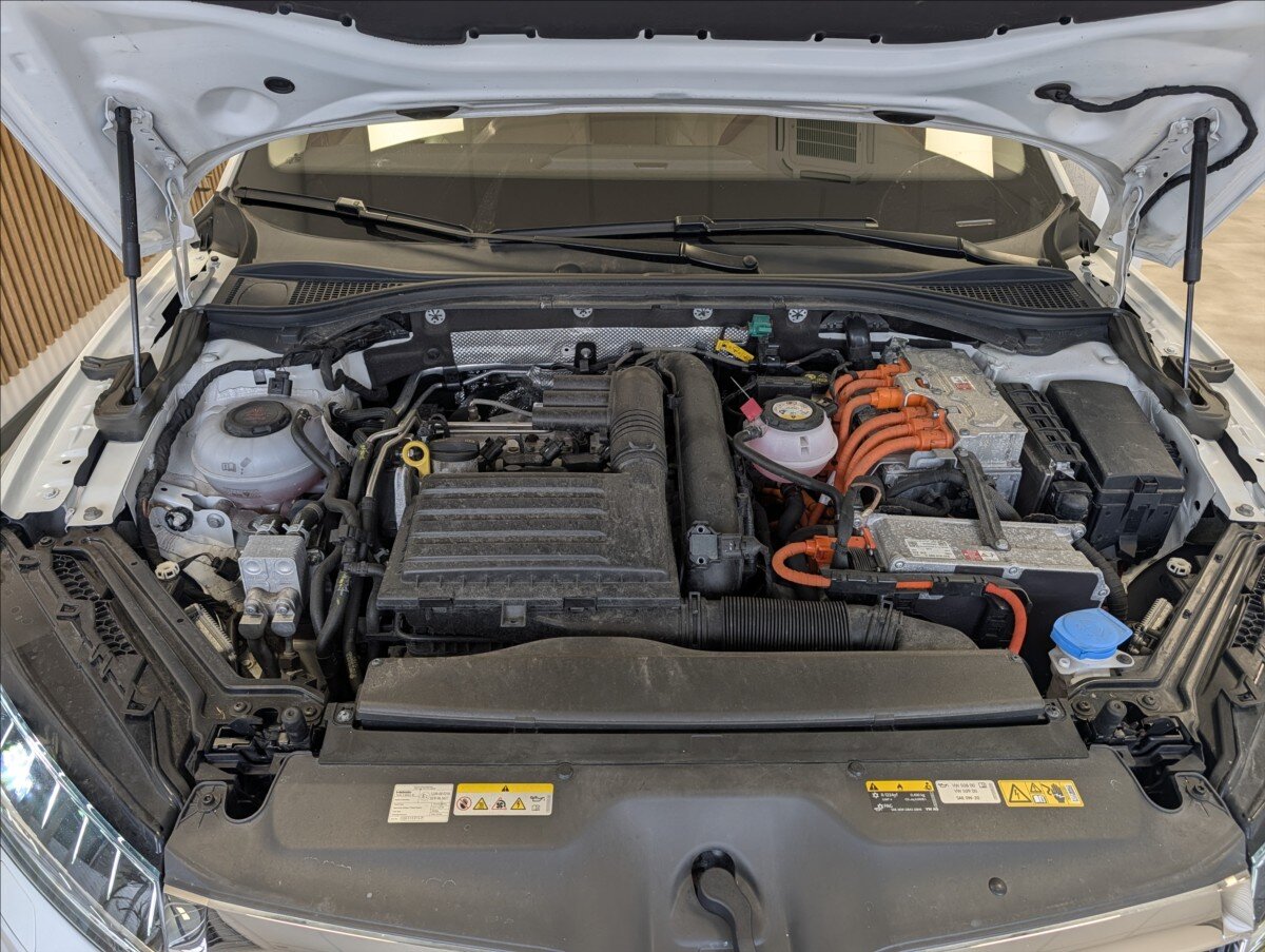 Škoda Superb Liftback 1,4 l 115 kw