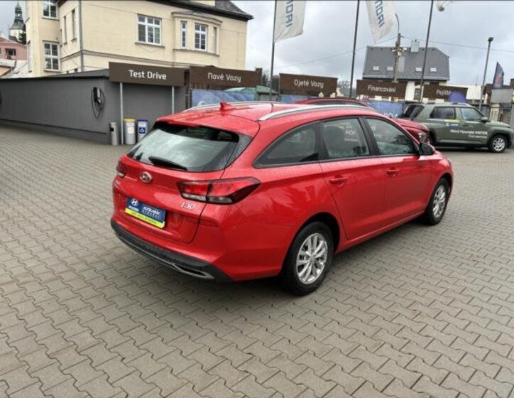 Hyundai i30 Kombi 1,5 l 80 kw