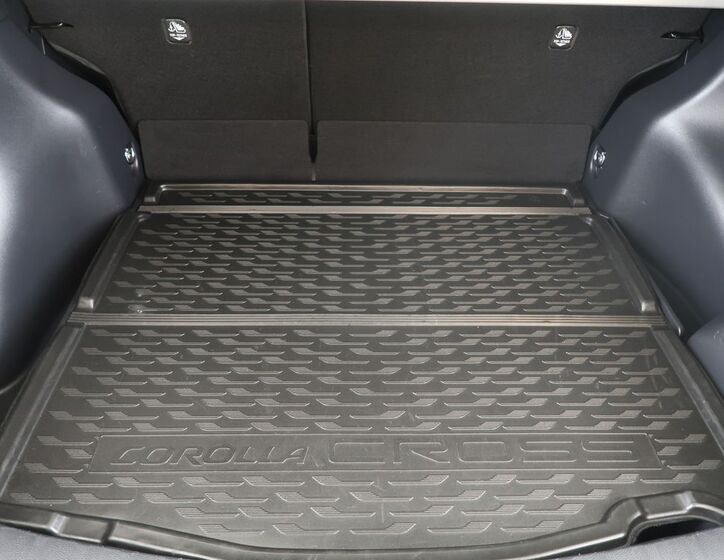 Toyota Corolla Cross 12