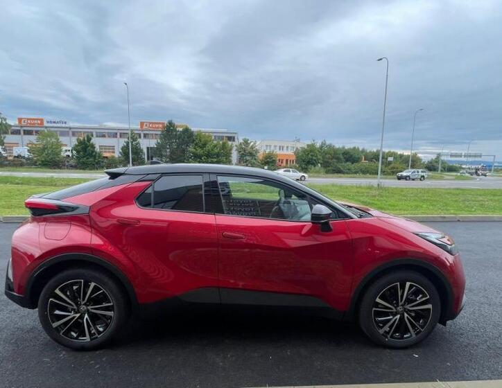 Toyota C-HR 15