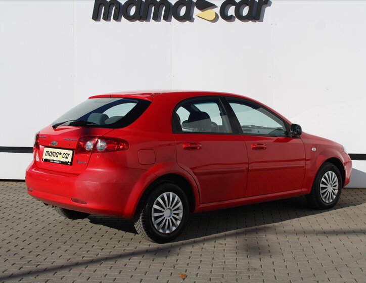 Chevrolet Lacetti Hatchback 1,4 l 70 kw