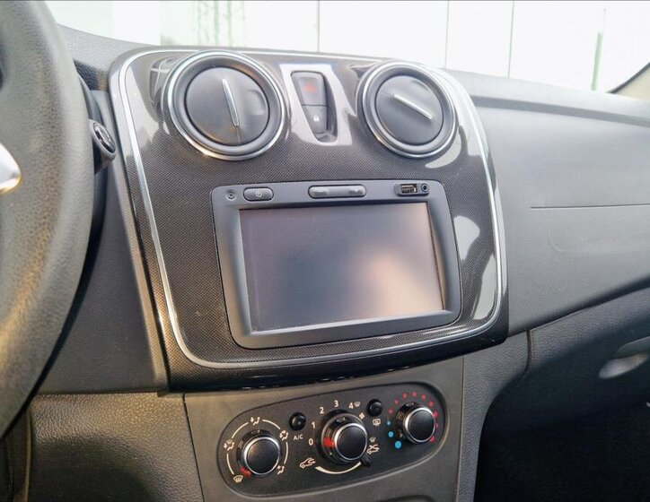 Dacia Sandero Hatchback 998,0 54 kw