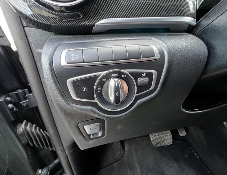 Mercedes-Benz Třídy V MPV 2,0 l 140 kw