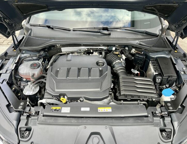Volkswagen Arteon Kombi 2,0 l 147 kw