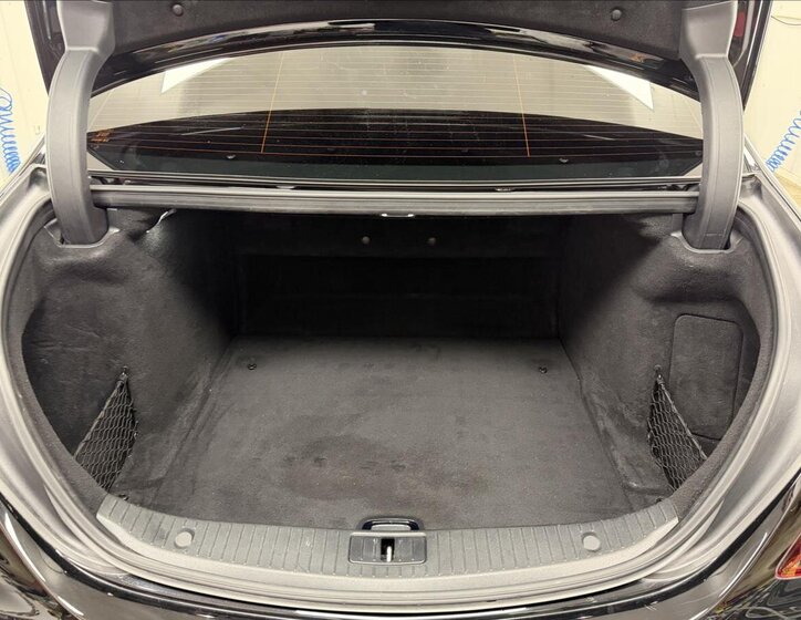 Mercedes-Benz Třídy S Sedan / Limuzína 2,9 l 250 kw