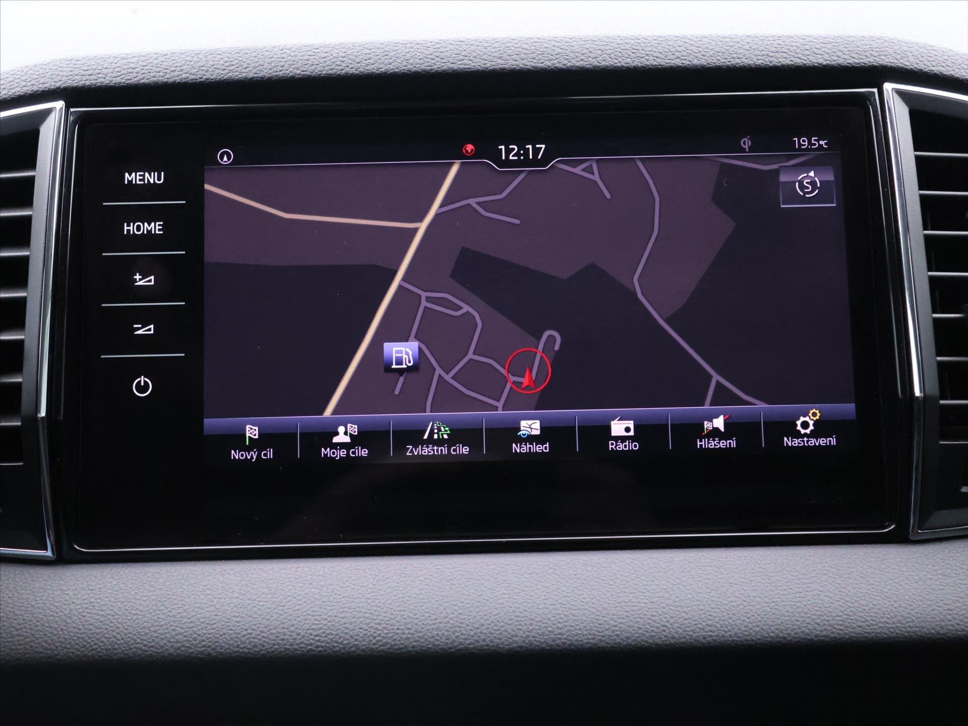 Škoda Karoq SUV 2,0 l 110 kw