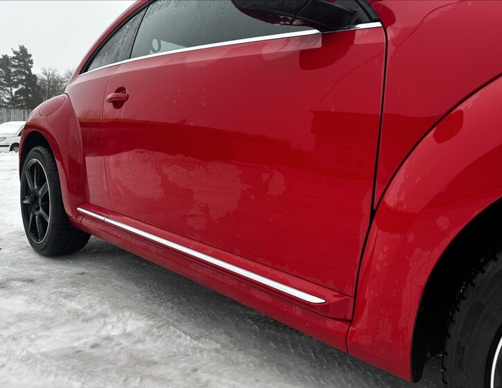 Volkswagen Beetle Hatchback 1,2 l 77 kw