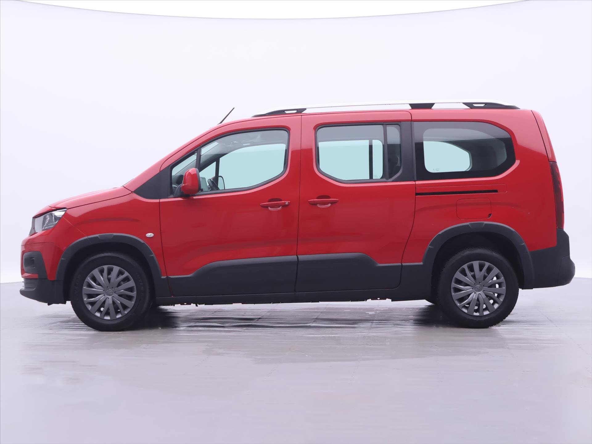 Peugeot Rifter MPV 1,5 l 96 kw