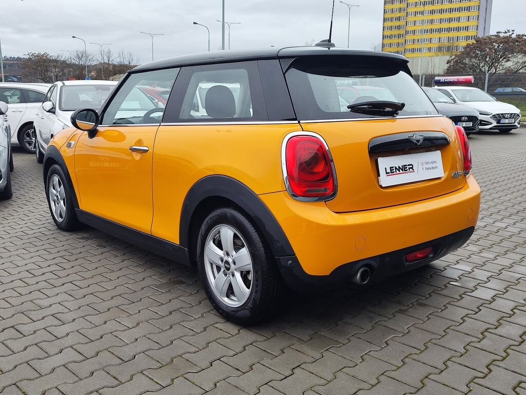 Mini Cooper Hatchback 1,5 l 100 kw