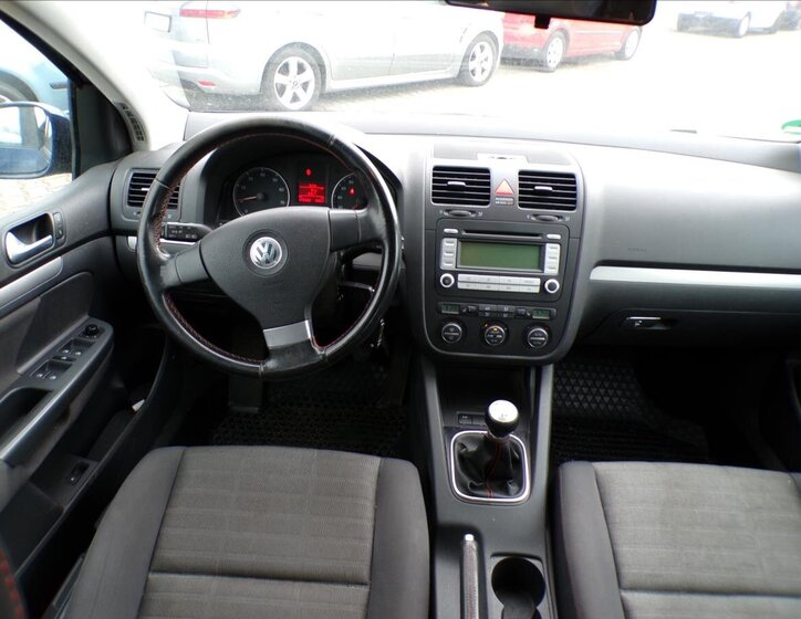 Volkswagen Golf Hatchback 1,4 l 59 kw