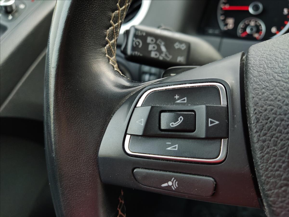 Volkswagen Tiguan SUV / Terénní 2,0 l 130 kw