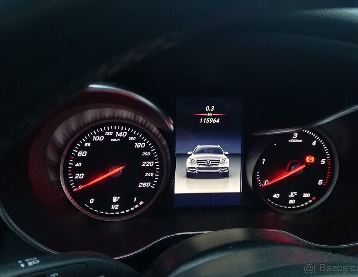 Mercedes-Benz Třídy C Kombi 2,1 l 125 kw