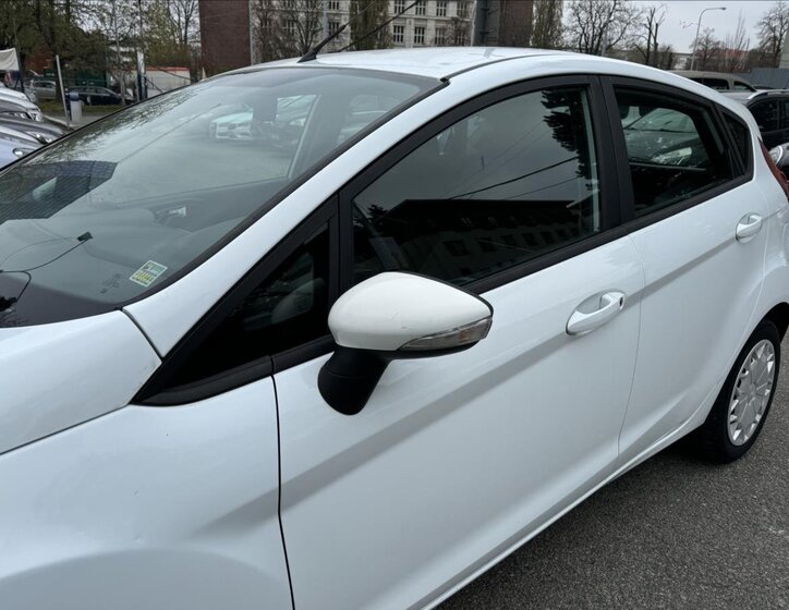 Ford Fiesta Hatchback 1,4 l 71 kw