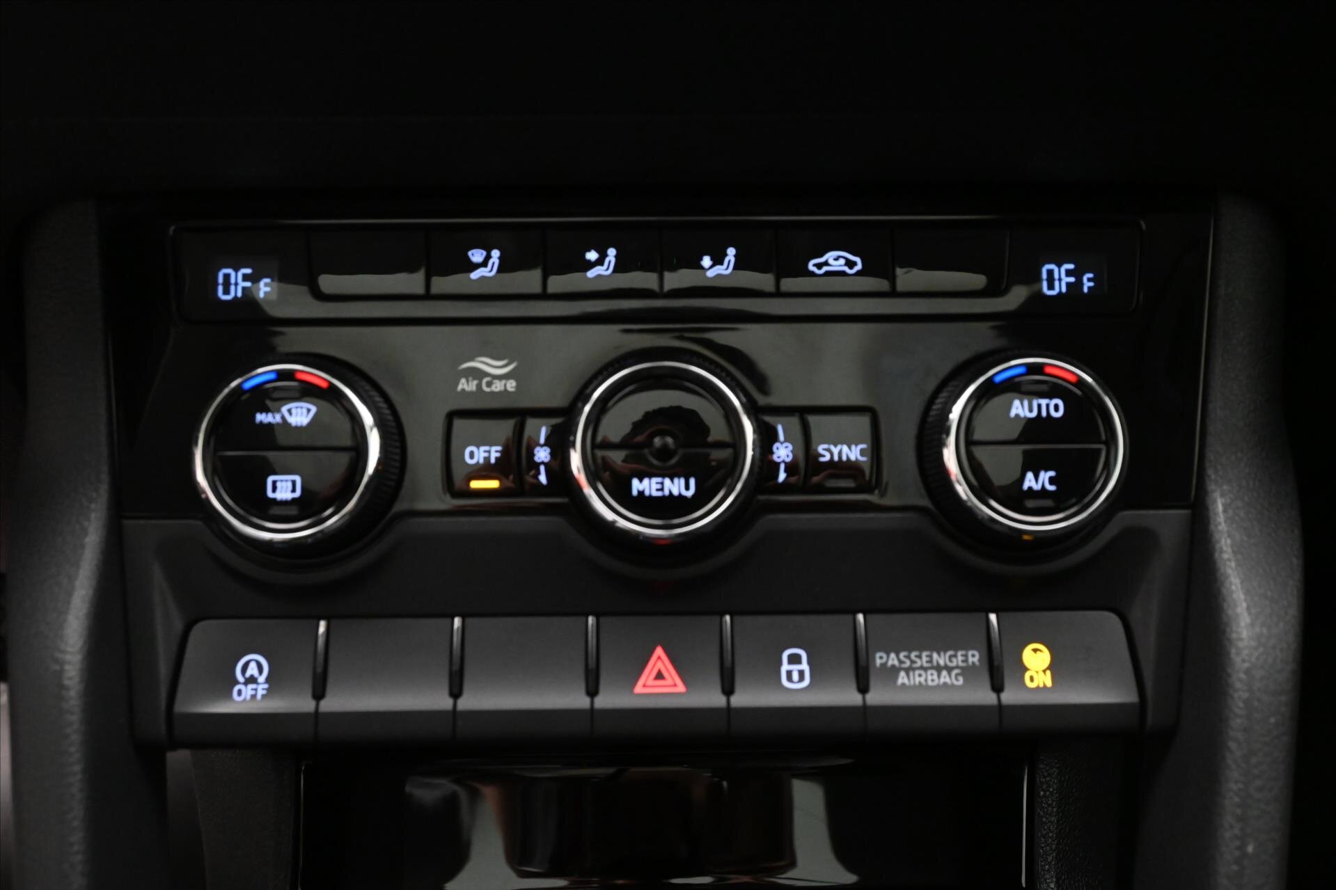 Škoda Karoq SUV 1,5 l 110 kw