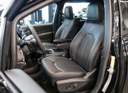 Chrysler Pacifica MPV 3,6 l 221 kw