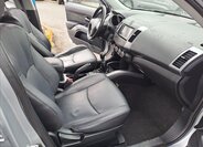 Peugeot 4007 SUV / Terénní 2,2 l 115 kw