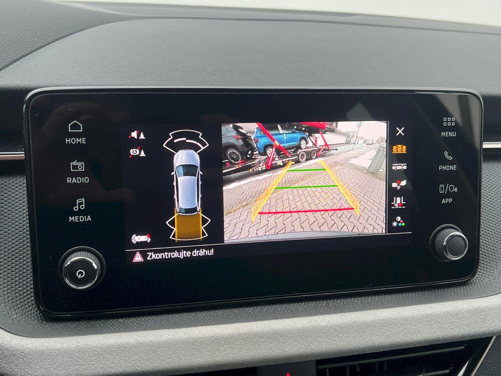 Škoda Scala Hatchback 1,0 l 85 kw