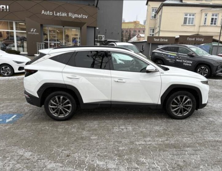 Hyundai Tucson SUV 1,6 l 110 kw