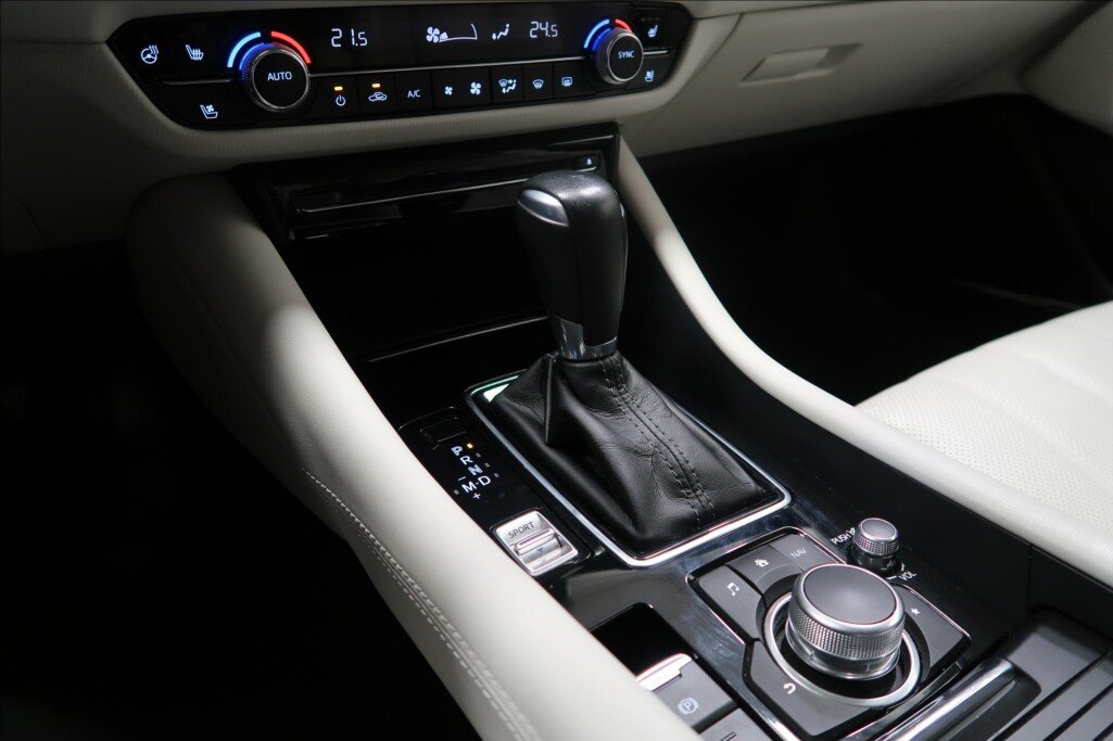 Mazda 6 Sedan / Limuzína 2,5 l 143 kw