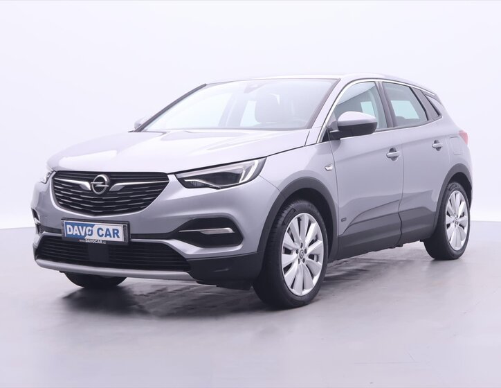 Opel Grandland X SUV 1,6 l 147 kw