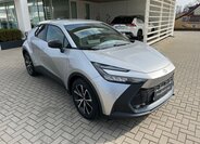 Toyota C-HR SUV / Terénní 2,0 l 112 kw