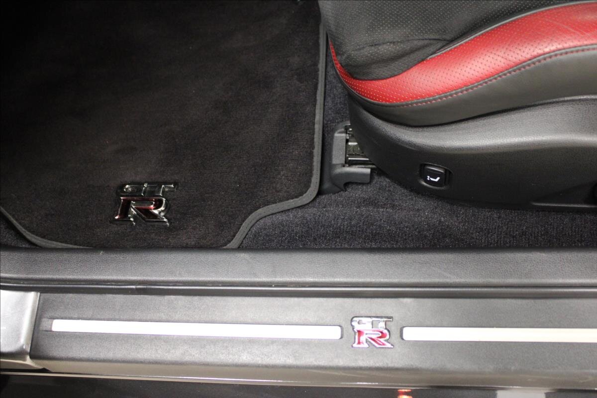 Nissan GT-R Kupé 3,8 l 390 kw