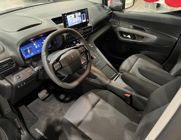 Toyota ProAce City Verso 8