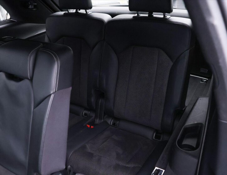 Audi Q7 SUV 3,0 l 200 kw