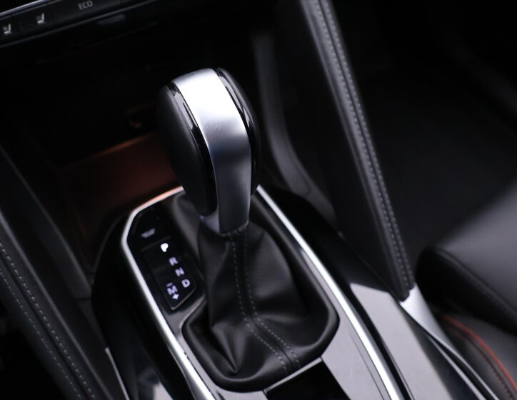 Renault Koleos SUV / Terénní 2,0 l 135 kw