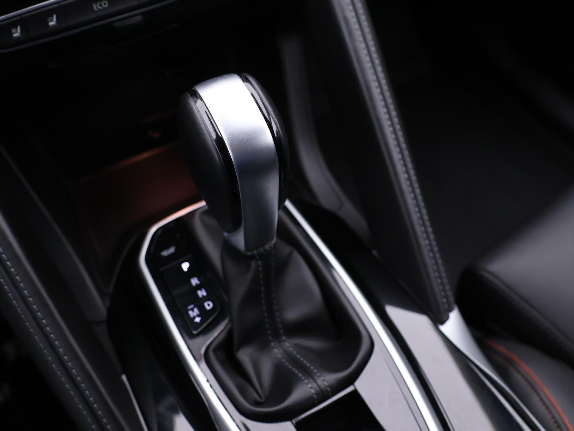 Renault Koleos SUV / Terénní 2,0 l 135 kw