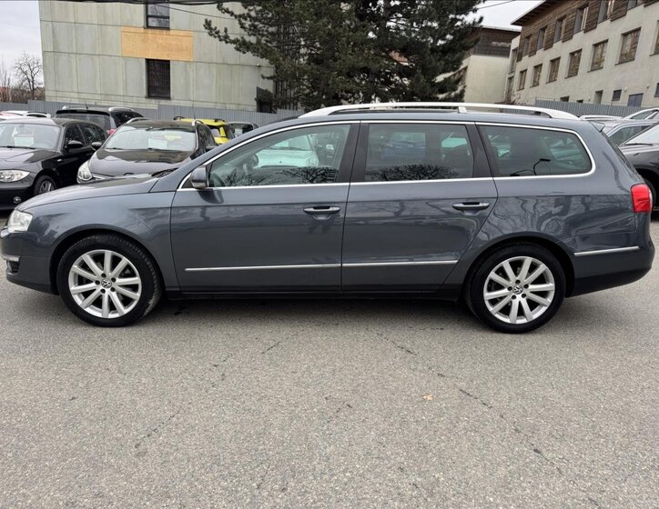 Volkswagen Passat Kombi 2,0 l 103 kw