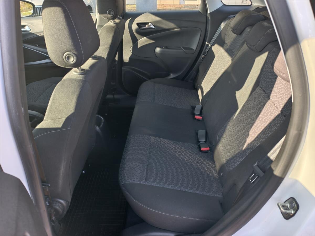 Opel Crossland SUV 1,2 l 60 kw