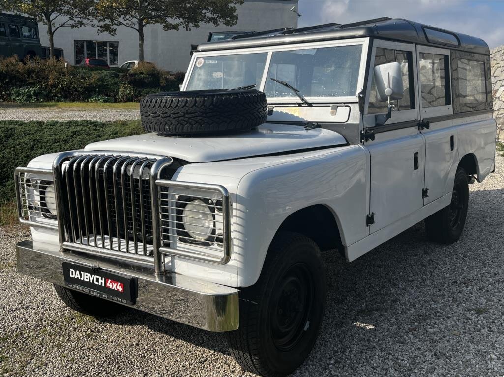 Land Rover Ostatní Ostatní 2,3 l 46 kw