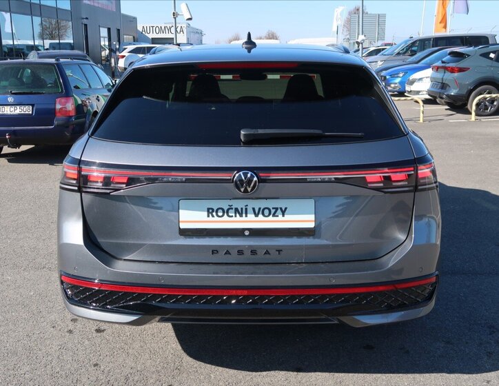 Volkswagen Passat Kombi 1,5 l 130 kw