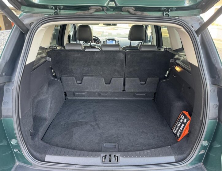 Ford Kuga SUV 2,0 l 110 kw